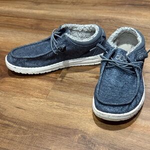 Hey Dude Women's Cindy Navy Loafers